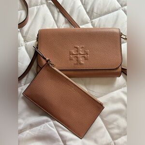 Kate spade matching wallet and bag